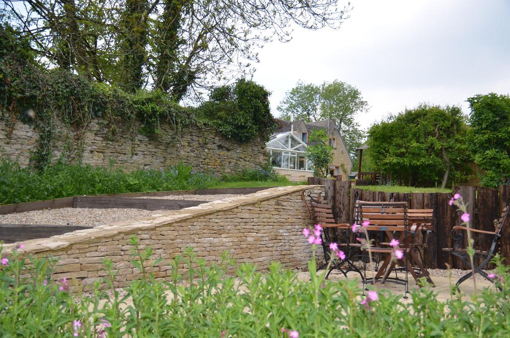 Woodland Guesthouse Stow-on-the-Wold Exterior photo